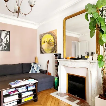 Appartamento Charming Nest In Paris-pont Cardinet Parigi
